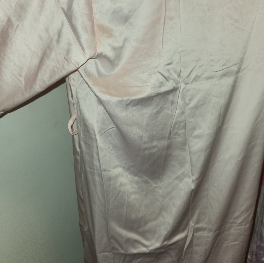 New Women Satin robe - Picture 3 of 4